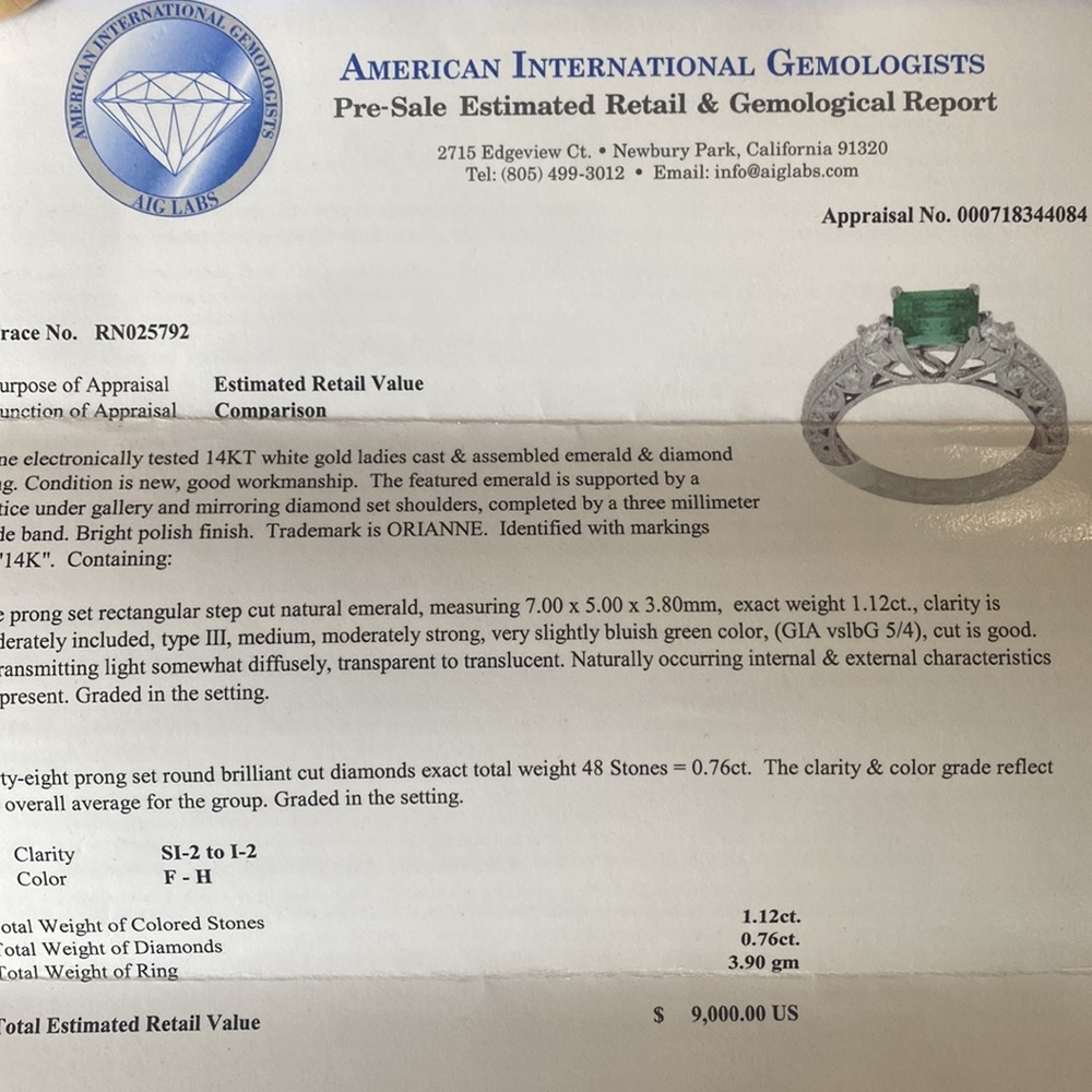 Orianne….Natural diamonds and natural emerald ring on 14ct white gold - Picture 8 of 13